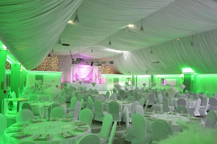 La Fiesta & Le Privilège - Salles de Réception