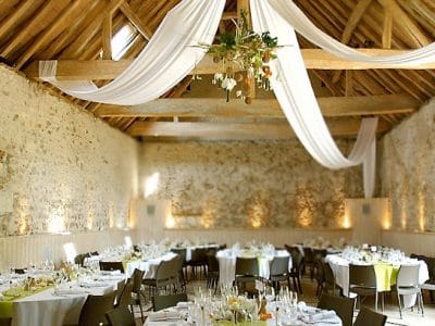 La Racaudière: Réception, séminaire, séjours groupe, domaine de mariage, gîte avec piscine en Touraine