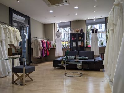 La Soierie - Chantal Olivier - Robe de Mariée Boheme Bordeaux