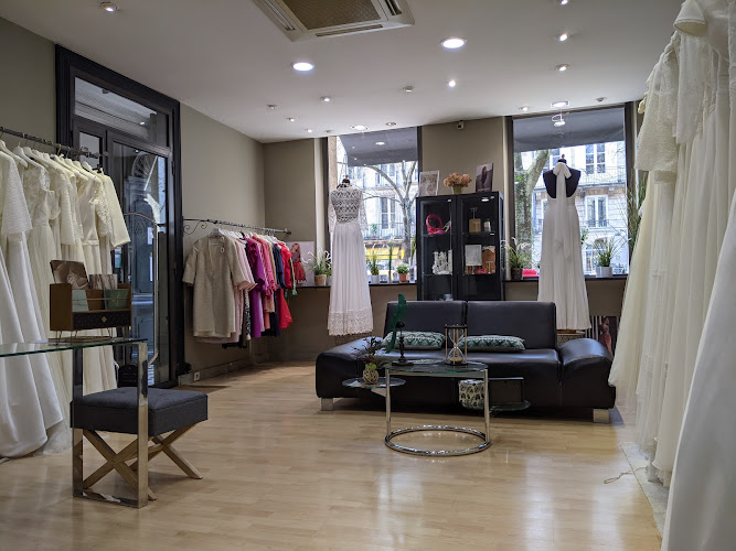 La Soierie - Chantal Olivier - Robe de Mariée Boheme Bordeaux