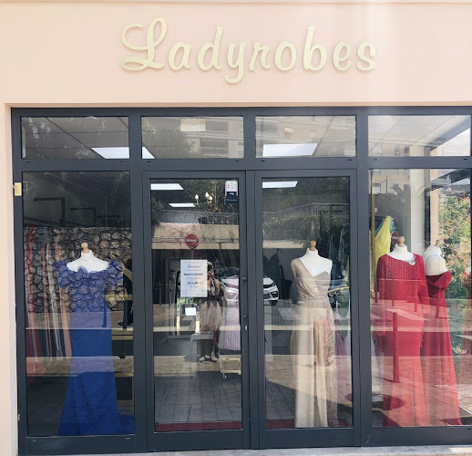 Ladyrobes Cannes