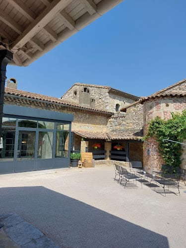 Le Domaine De Chanteperdrix