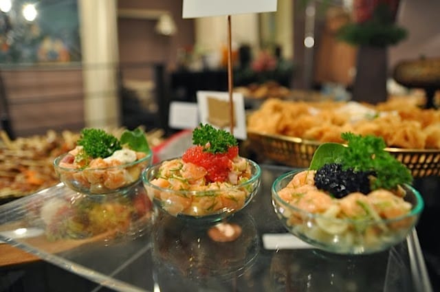 Le Siamois Traiteur thaï événementiel buffets cocktails dinatoires Chef à domicile à Paris