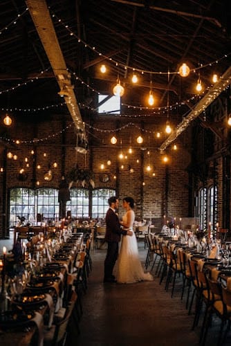 Les Demoiselles de Madame