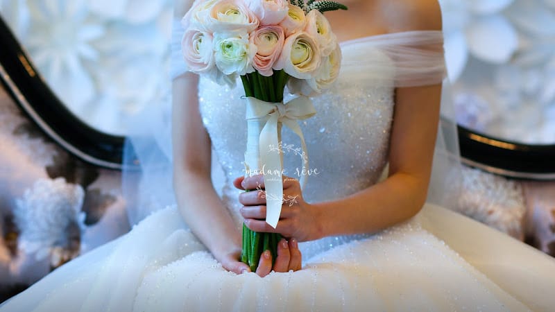 Les Mariages de Madame Rêve