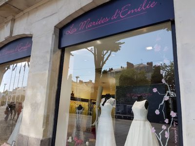 Les Mariées d' Émilie - Émilie Côté Coeur I Robes de mariée Nantes