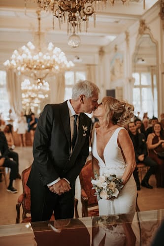 Longo Maï Event - Wedding & Event Planner Provence