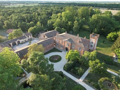L'Orangerie Des Demoiselles
