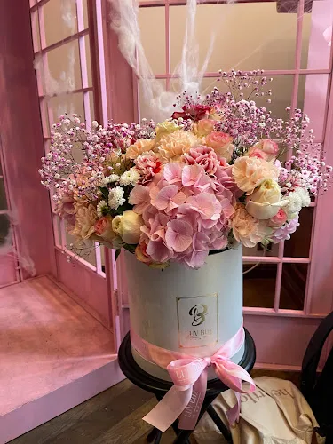 LUVBOX