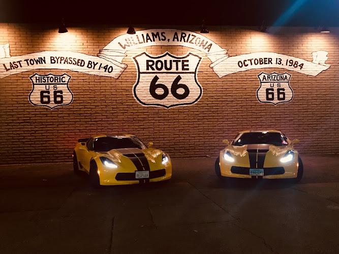 LUXURY LEASE LOCATION