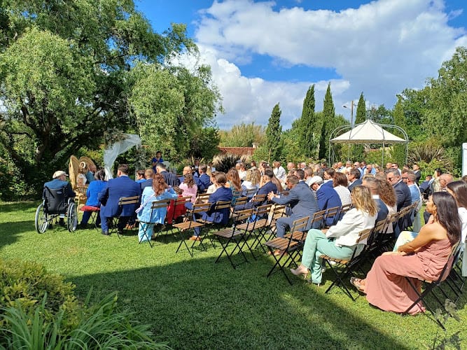 Madame Garnier - Officiante cérémonie laïque Gujan-Mestras • Nouvelle Aquitaine