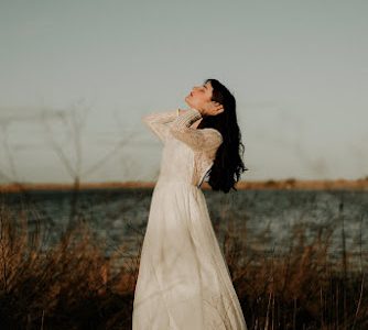Maud Vigneau -Les Mariées de caractère - Robes de mariée sur-mesure Nantes-