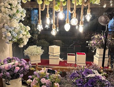 MIBAI PARIS ARTISTE FLORAL