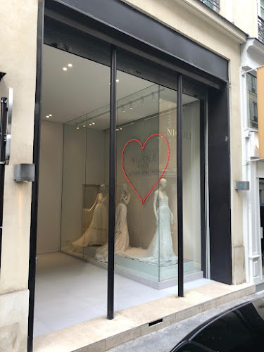 Nicole Milano Flagship Store - Robes de mariée