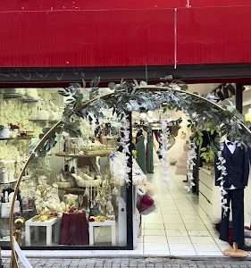 oui pour la vie Créateurs Showroom de robes de mariée Marseille depuis 2004