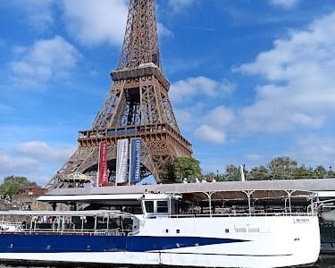 Paris Canal - Port Solférino