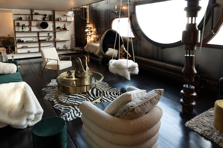 « Paris mon amour » Location Studio / Production Photo