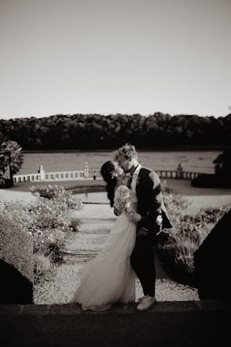 QUATRE SAISONS MARIAGE - Sérénité. Élégance. Émotion. - Nantes. Île de Ré. Paris.