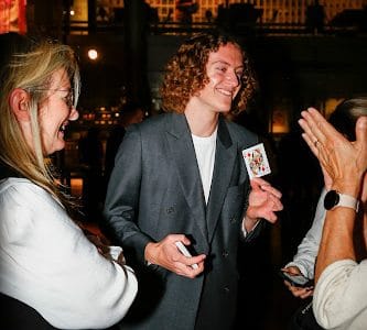 Robin Geyer - Magicien Paris Nouvelle Génération