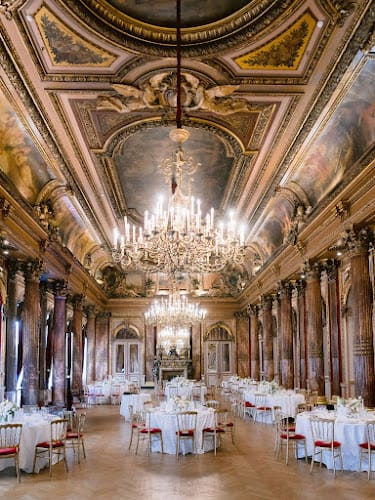 Romance Wedding Paris