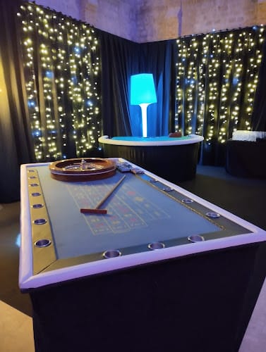 Rouge et Noir | Agence Événementielle à Paris et toute la France | N°1 de l'animation Casino pour les entreprises