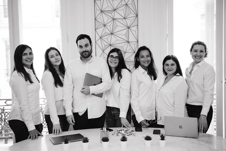 Simone & Nelson - Agence de conférenciers