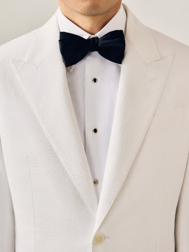 Swann Paris - Costumes et chemises sur mesure