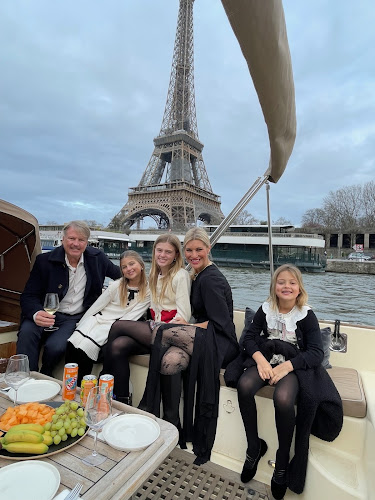 Victoria boat Paris - Croisière privée à Paris