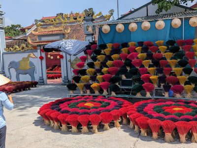 YREN' / LE courtier-voyages