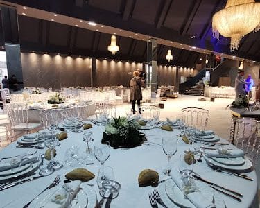 Z Réception - Traiteur Déjeuners d'Entreprise, Plateaux Repas & Mariages à Paris